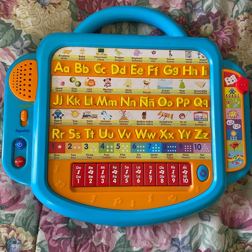 Play & Learn.